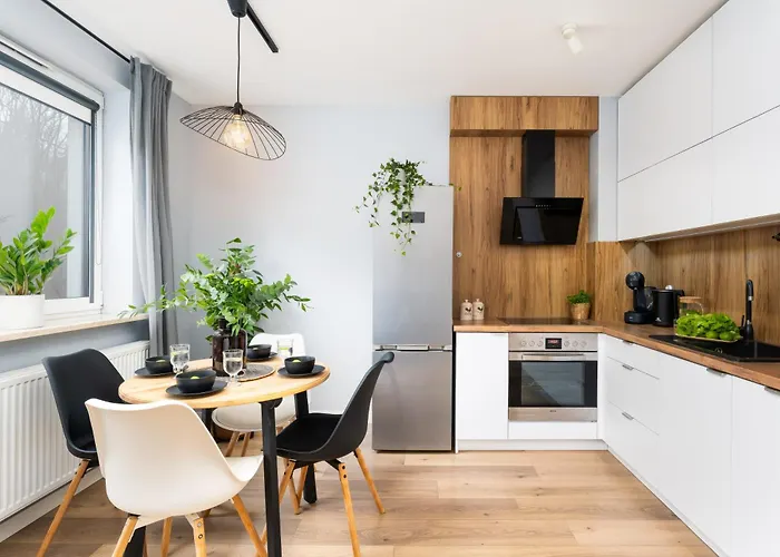 Forest House By Cozyplace *