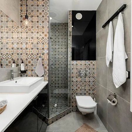 Forest House By Cozyplace *